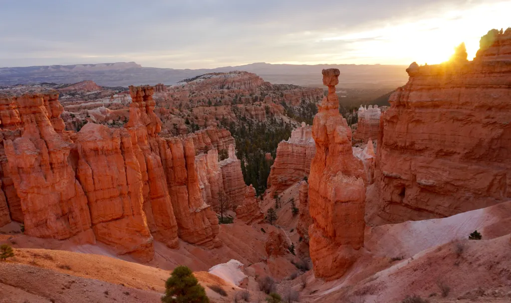 Utah: The Land of Red Rocks and Diverse Landscapes